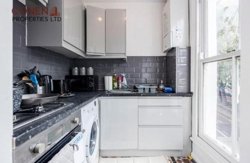 New Cross Apartamento | CONEN Breccia Apartment