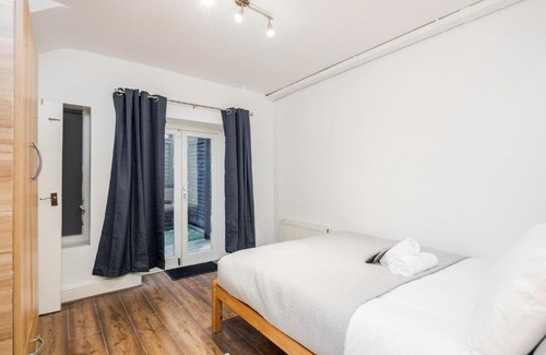 New Cross Apartamento | CONEN Dacite Apartment