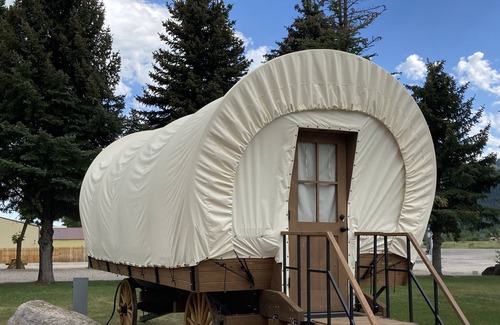 Swan Valley Casa | Conestoga Wagon 2 - Swan Valley RV Park - Near scenic Snake River