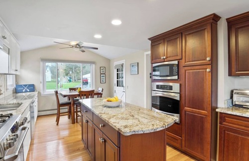 Livonia Casa | Conesus Lakefront | Dock | Pet Friendly | 4 BR