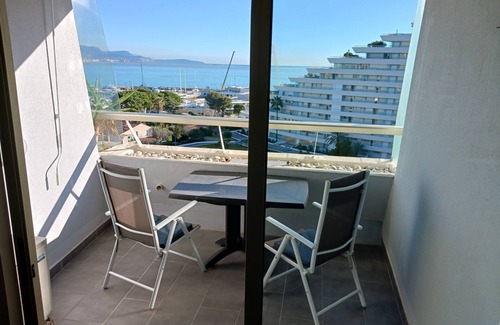 Villeneuve Loubet Beach Apartamento | Confortable Marina Baie des Anges Studio with beautifull view
