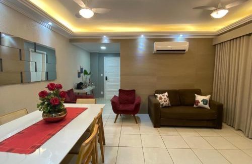 Vila Nova Apartamento | Conforto com ar, tvs smart, na quadra da praia do Forte, em frente à Feira Artesanato
