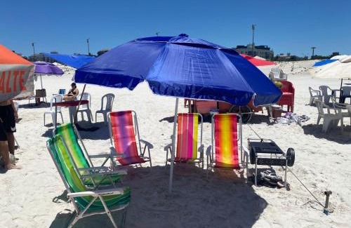 Vila Nova Apartamento | Conforto com ar, tvs smart, na quadra da praia do Forte, em frente à Feira Artesanato