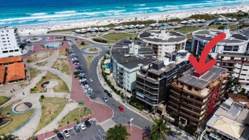 Vila Nova Apartamento | Conforto com ar, tvs smart, na quadra da praia do Forte, em frente à Feira Artesanato