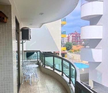 Centro Apartamento | Conforto e Lazer - Apto 3 qts, ar e piscina na Praia do Forte