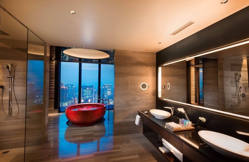 Nakanoshima Hotel | Conrad Osaka