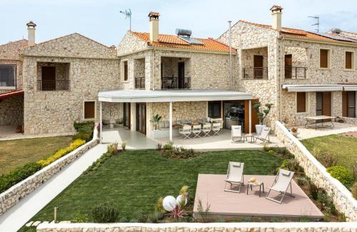Nikita Casa | Constance's House Seaside Villa in Nikiti