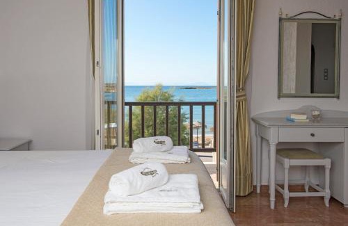 Naousa Hotel | Contaratos Beach Hotel