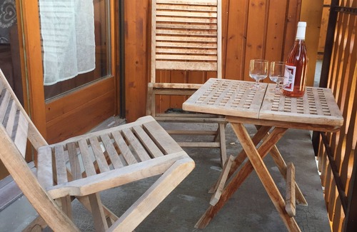 Saint-Jean-dʼAulps Apartamento | Contemporary Apartment near ski lift - sleeps4/5