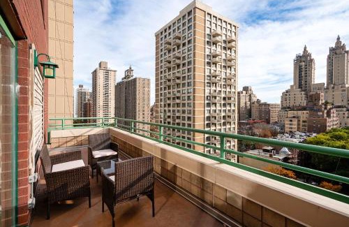 Upper West Side Apartamento | Contemporary 2 Bed 2 Bath Apt Bright and Sunny