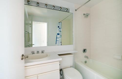 Upper West Side Apartamento | Contemporary 2 Bed 2 Bath Apt Bright and Sunny