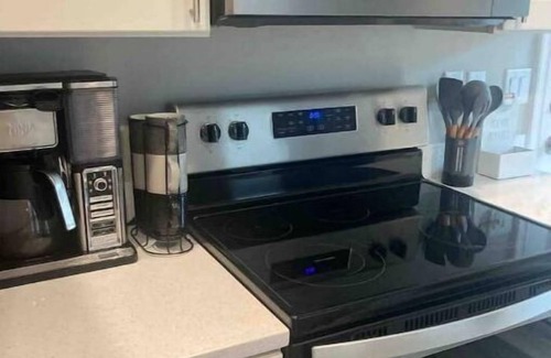 South Orange Casa | Contemporary 3bedroom home with modern amenities located in the heart of Orlando