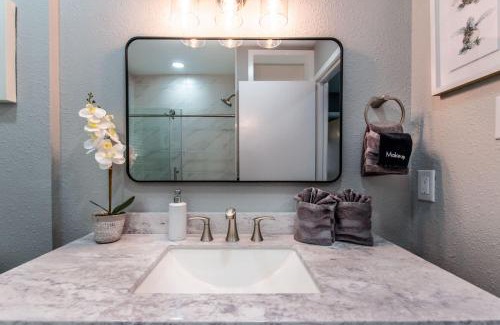 Bay Area Casa | Contemporary Coastal Oasis Awaits