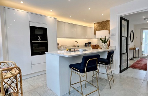 Camber Cabaña | Contemporary cottage moments from Camber beach