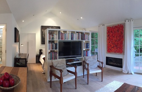 Healdsburg Cabaña | Cottage Diseñador contemporáneo, vistas al jardín, a 3 cuadras de de la Plaza