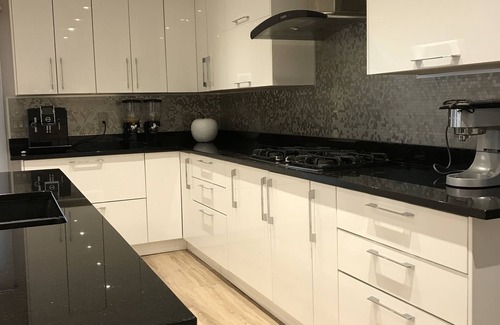 Seven Hills Casa | Contemporary European design