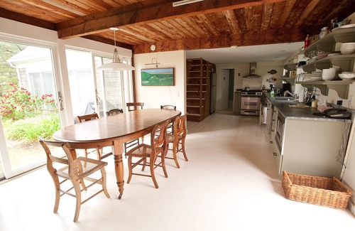 Wellfleet Casa | Casa contemporánea en 4+ acres aislados con magníficas vistas de Pamet y la bahía