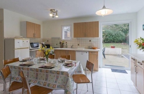 Asserac Cabaña | Casa contemporánea tranquila con jardín cerca del mar