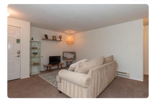 Kent Apartamento | Contemporary Marine 2bed 1bath apartment in Kent