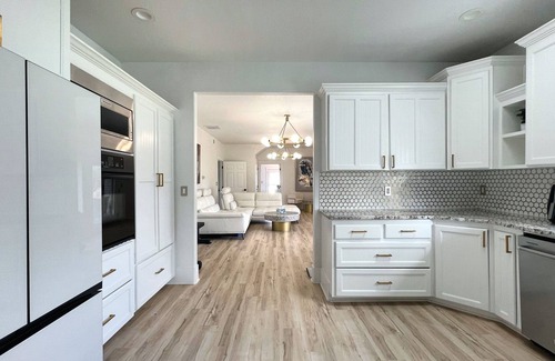 Hockinson Otro | Contemporary Modern Farm House on 50+Acres