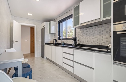 Santo Antonio Apartamento | Contemporary Residence C by Madeira Sun Travel