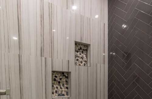 Eagle Pass Casa | CONTEMPORARY SPACIOUS STAY