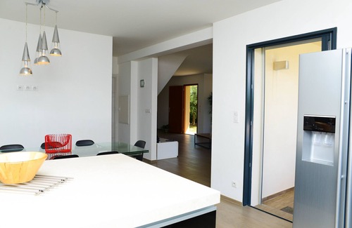 Saint-Florent Casa | Villa contemporánea con piscina y jardín privado