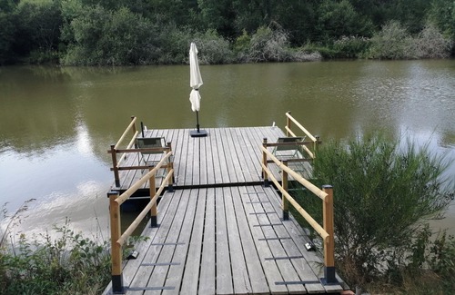 Saint-Yan Chalet De Esquí | Contemporary yurt on the edge of a pond (fishing) ALL NEW