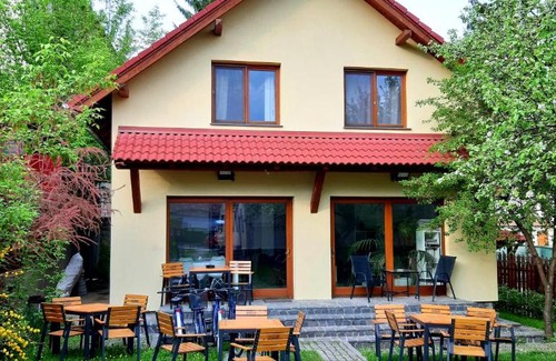 Sfantu Gheorghe Cama Y Desayuno | Continental Boutique Rooms