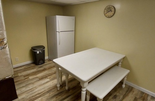 Augusta Apartamento | Contract Work in Augusta? Comfort Meets Calm — Private Riverfront, Scenic Views