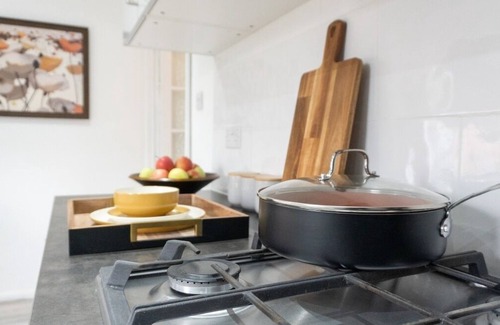 Borehamwood Casa | Contractor + Business Stays | Sleeps 7 | 20% OFF