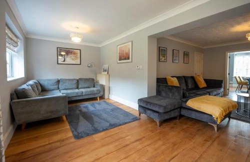 Sleaford Casa | Contractor & Professional Friendly House