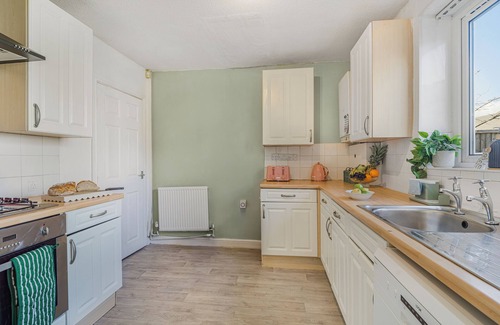 Birch Casa | Contractor-ready Homes. Secure Parking!
