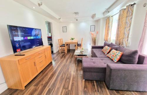 Stevenage Apartamento | Contractors 2 Bed Apartment in Stevenage near Asda By White Orchid Property Relocation Leisure & Business