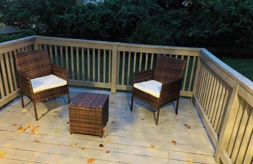 Maryland Heights Casa | Convenient and newly renovated cozy private home