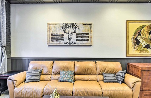 Colusa Casa | Convenient Colusa Townhome - Pet Friendly!