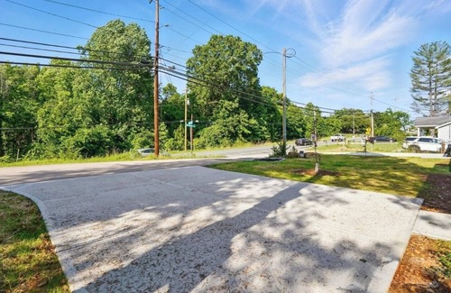 Concord Casa | Convenient Cozy Concord Retreat Near Charlotte Motor Speedway & Downtown