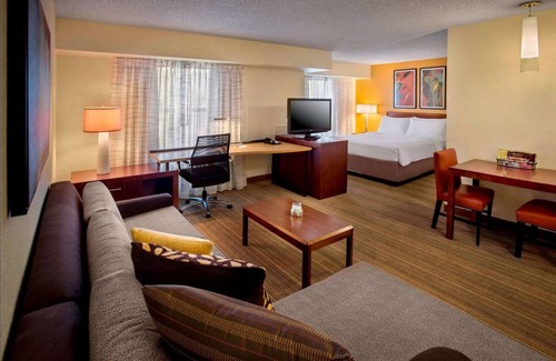 Bethlehem Complejo | Convenient Tourist Location! Free Breakfast, Kitchen, Seasonal Outdoor Pool!