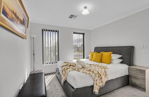 Eaton Casa | Cooinda Happy Place 3BR Home with Pool