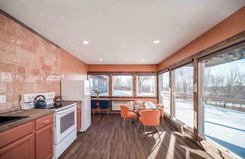 Prescott Condominio | Cook & Stay | Full Kitchen + Free Parking