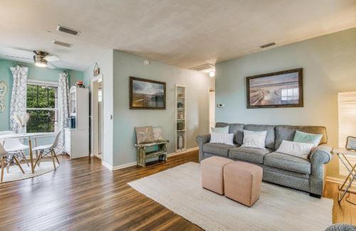 Navy Point Casa | Cool Coastal Cottage