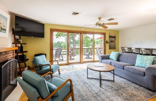 Arnold Casa | Cool Spring Cove