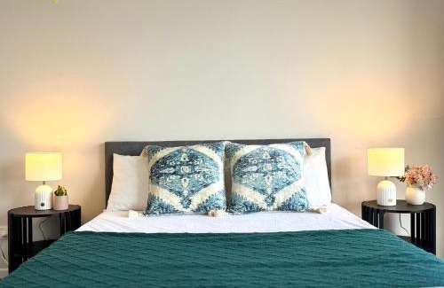 Coopers Plains Casa | Coopers Plains Retreat Maple Share House