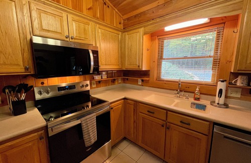 Jefferson Casa | Copper Mine Cabin - Jefferson, NC