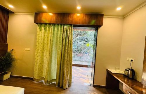 Garjia Hotel | Corbett Tusker Villa