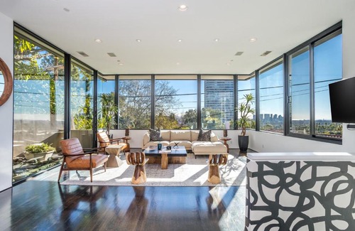 Hollywood Hills West Casa | Cordel