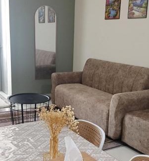 Kota Warisan Apartamento | Core Soho Suites KLIA sepang Free WifI by Ezy Home