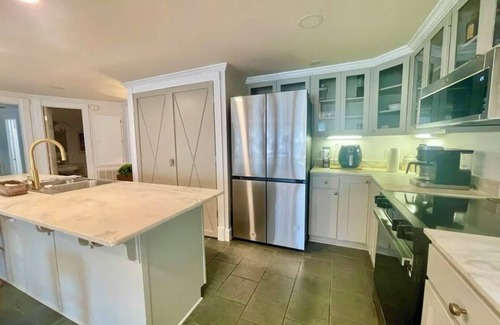 Cordele Cabaña | Cork Ferry Cottage w/Dock at Lake Blackshear