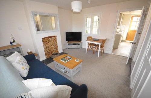 Landbeach Casa | Corner Cottage