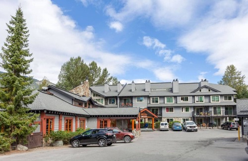 Whistler Creekside Condominio | Ático de ornCorner; junto al ascensor; ¡magníficas vistas! ✩✫
